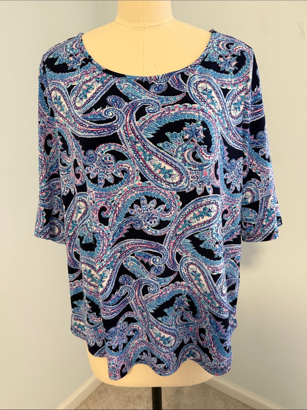 Roz & Ali Navy Paisley Scoop Neck Tunic with Blue & Purple Accents SZL